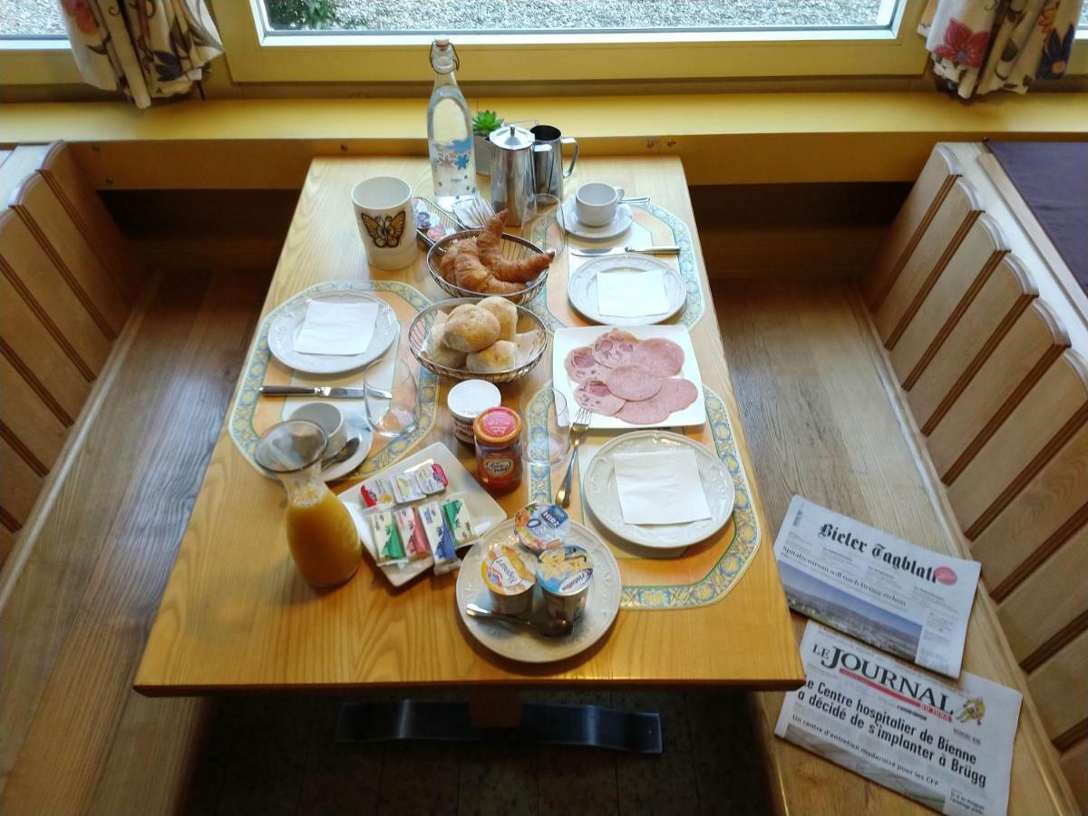 Hotel Restaurant Klosterli Pieterlen Exteriör bild